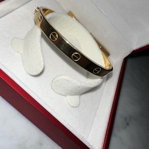 18K gold bracelet